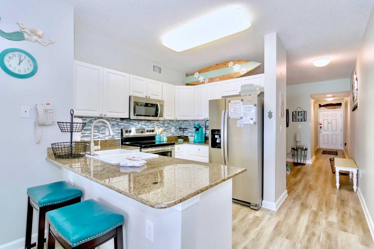 Apartamento Beachfront With Pool *
