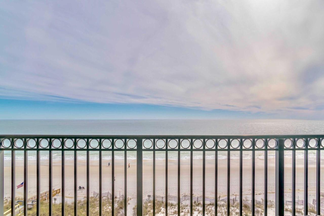 Apartamento Beachfront With Pool *